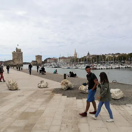 Διαμέρισμα Escapade A La Rochelle *