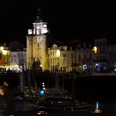 Διαμέρισμα Escapade A La Rochelle *